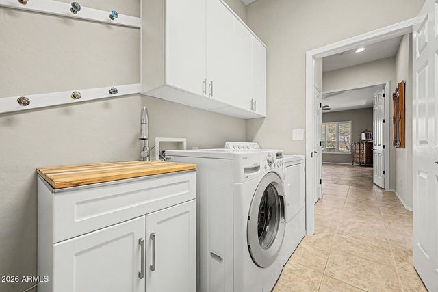 41606 N EMERALD LAKE Drive, Anthem, AZ 85086