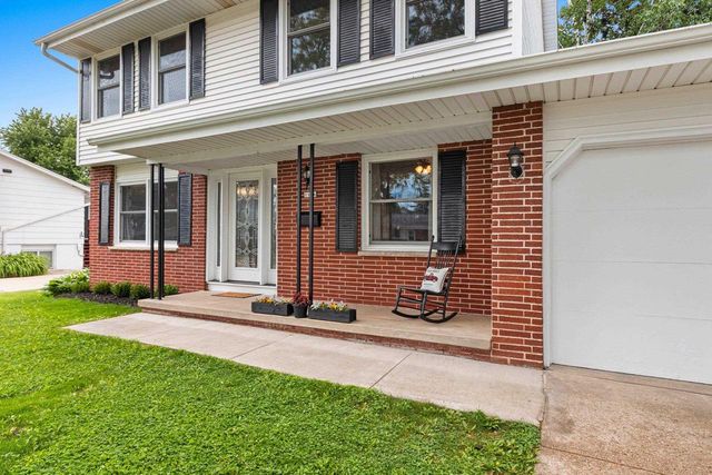 1116 REICHOW STREET, Oshkosh, WI 54902