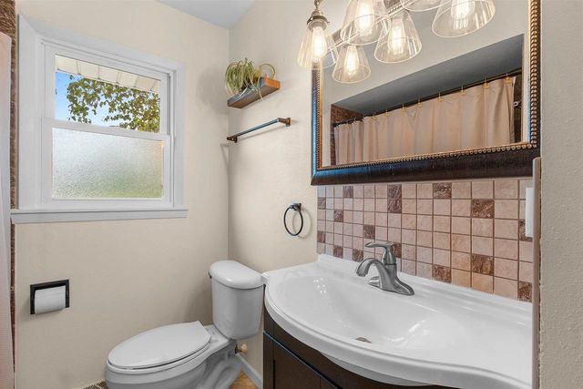 1116 REICHOW STREET, Oshkosh, WI 54902