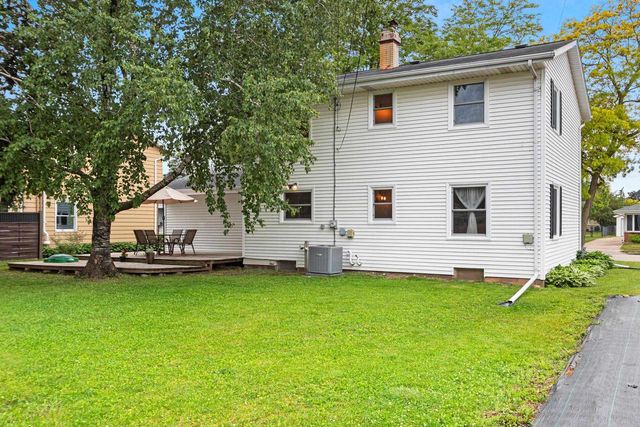 1116 REICHOW STREET, Oshkosh, WI 54902
