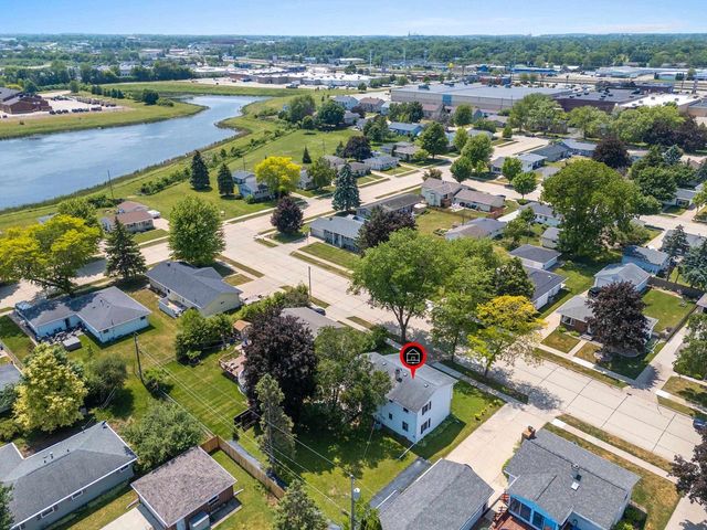 1116 REICHOW STREET, Oshkosh, WI 54902