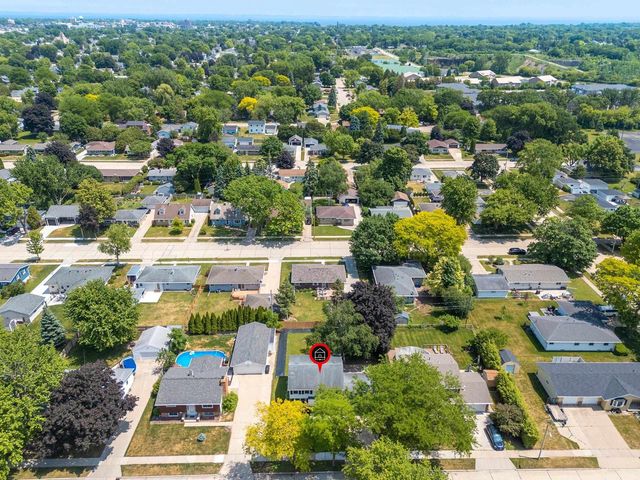 1116 REICHOW STREET, Oshkosh, WI 54902
