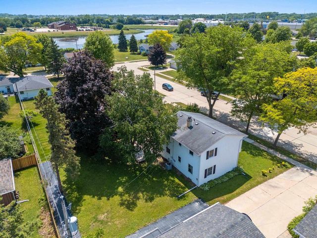 1116 REICHOW STREET, Oshkosh, WI 54902