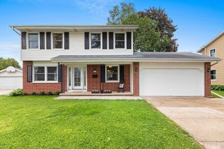 1116 REICHOW STREET, Oshkosh, WI 54902