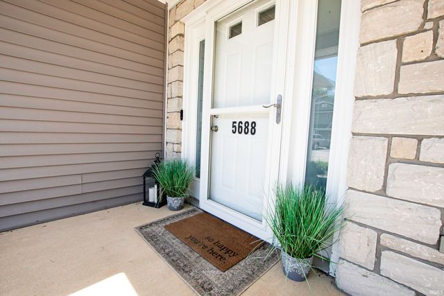 5688 W Vinca Lane, Ellettsville, IN 47429