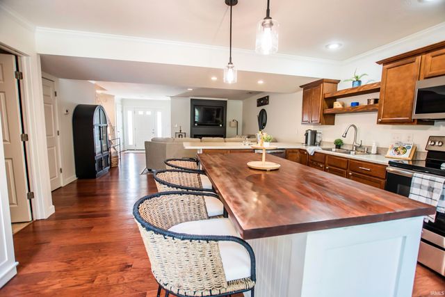 5688 W Vinca Lane, Ellettsville, IN 47429