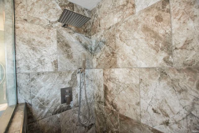 5688 W Vinca Lane, Ellettsville, IN 47429