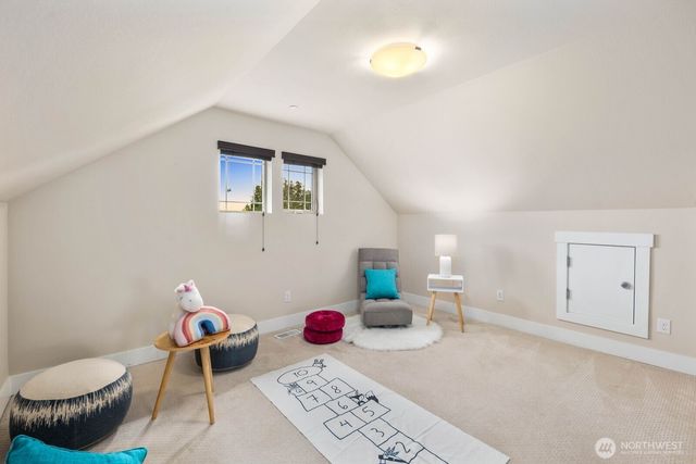 20420 5th Avenue W, Lynnwood, WA 98036