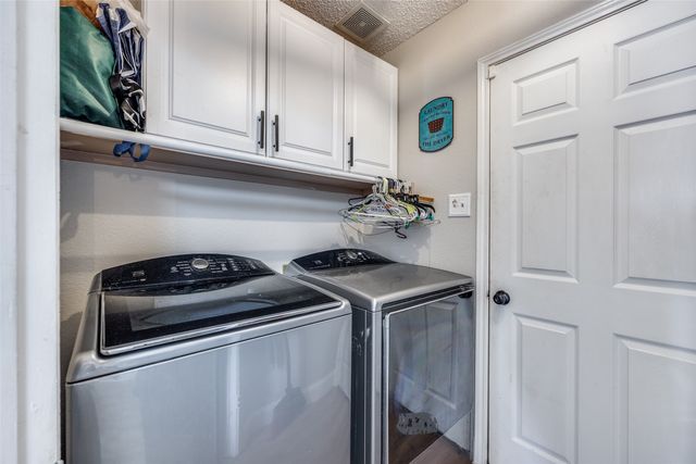 2709 Crystal Falls Drive, Mesquite, TX 75181