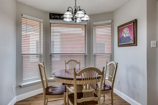 2709 Crystal Falls Drive, Mesquite, TX 75181