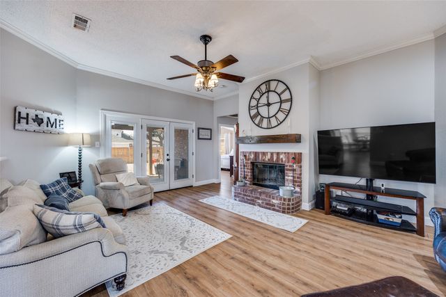 2709 Crystal Falls Drive, Mesquite, TX 75181