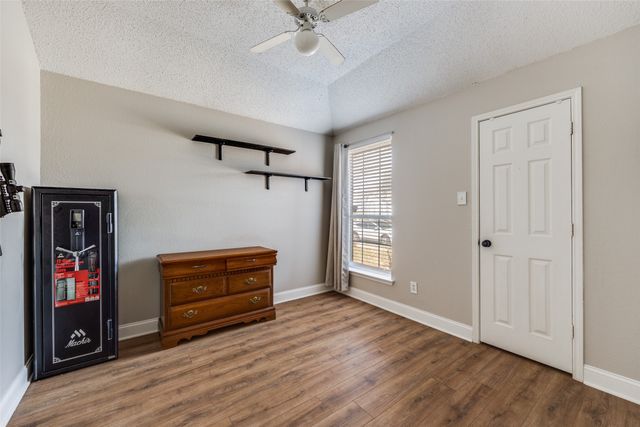 2709 Crystal Falls Drive, Mesquite, TX 75181