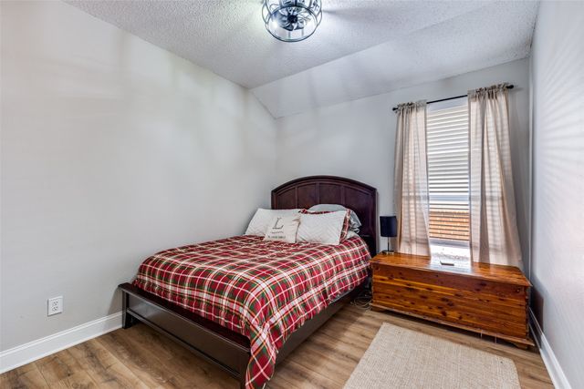 2709 Crystal Falls Drive, Mesquite, TX 75181