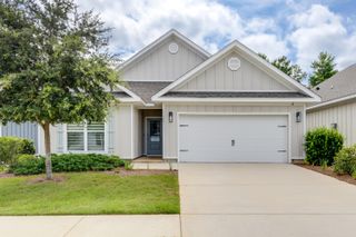 121 Lightning Bug Lane, Freeport, FL 32439