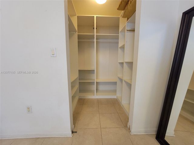 185 SE 14th Terrace 1101, Miami, FL 33131