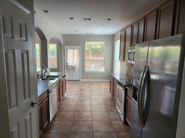 20676 Oakhurst Meadows Drive, Porter, TX 77365