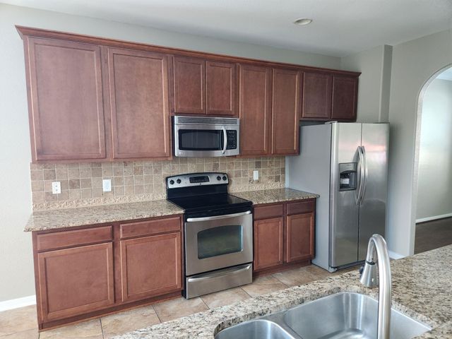 20676 Oakhurst Meadows Drive, Porter, TX 77365