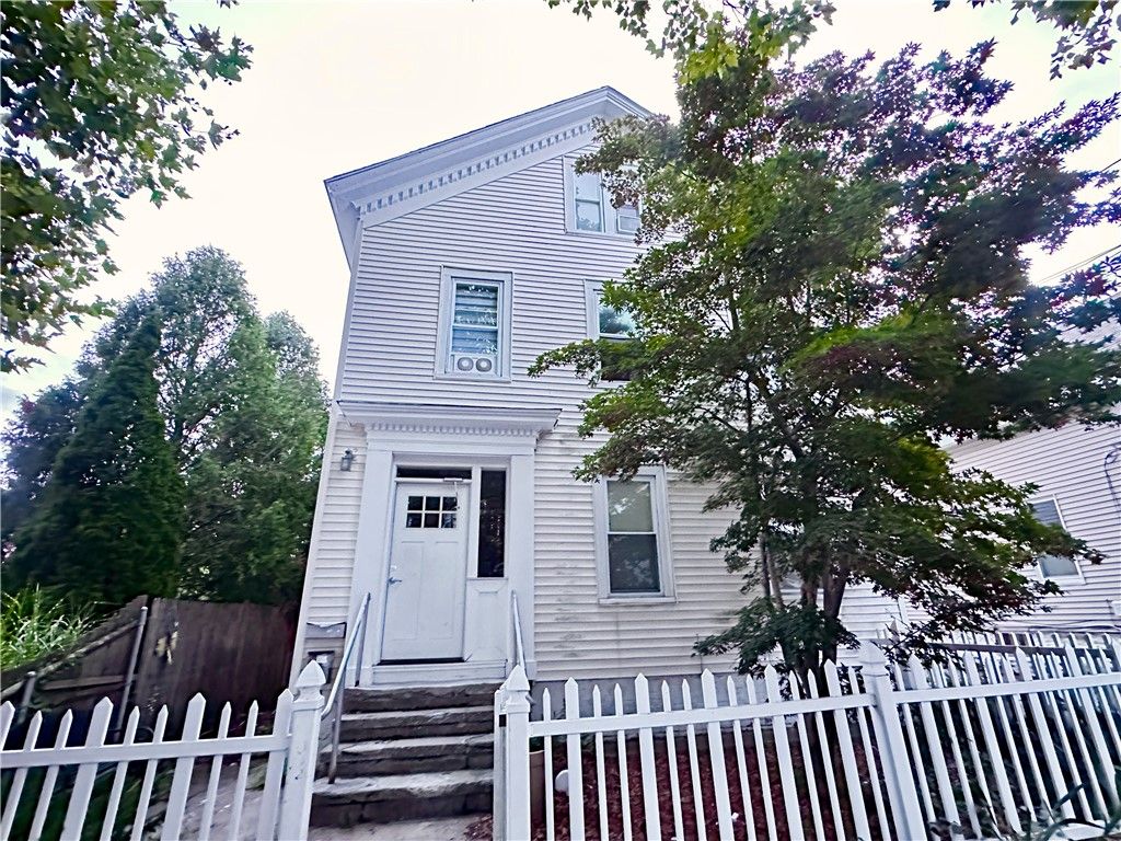 143 Sutton Street, Providence, RI 02903
