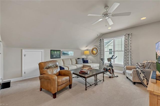 1209 Founders Pointe TRL, Carrollton, VA 23314