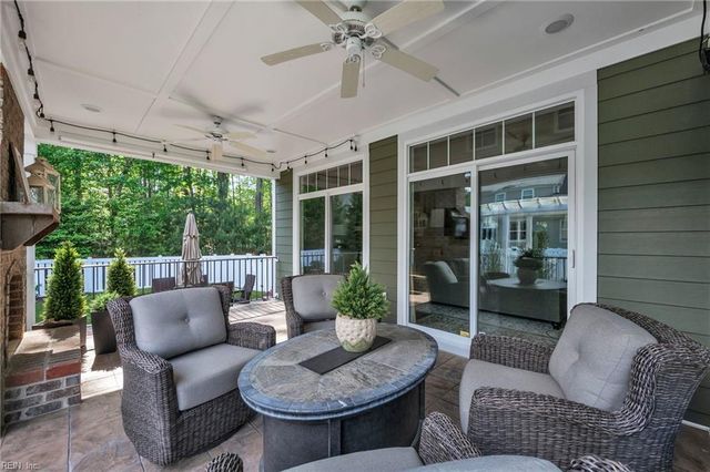 1209 Founders Pointe TRL, Carrollton, VA 23314