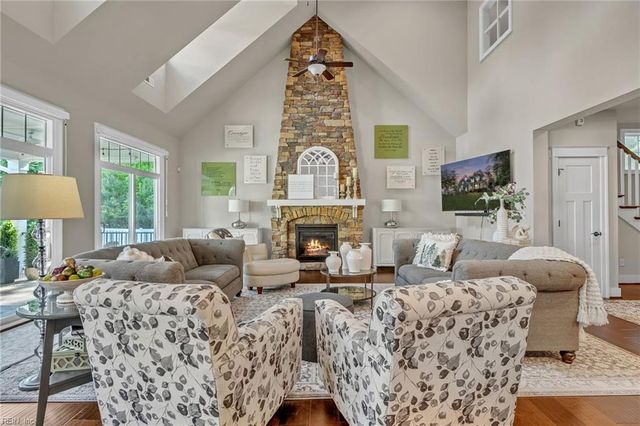 1209 Founders Pointe TRL, Carrollton, VA 23314