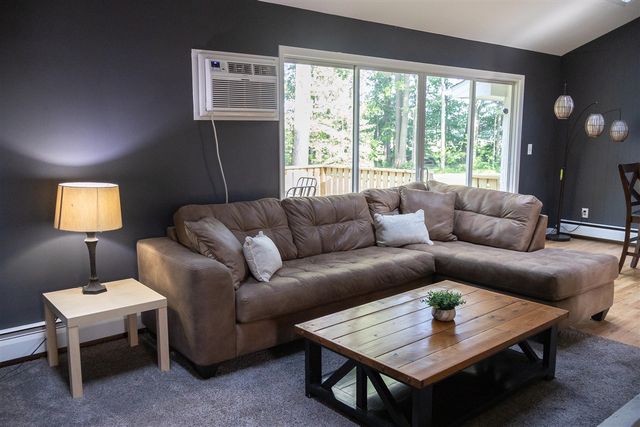 12449 California Road, Sawyer, MI 49125