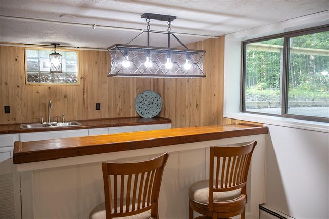 12449 California Road, Sawyer, MI 49125