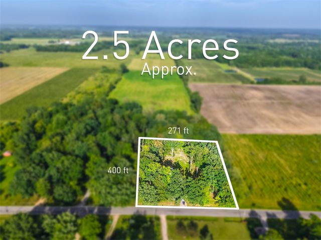 12449 California Road, Sawyer, MI 49125