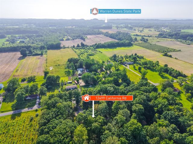 12449 California Road, Sawyer, MI 49125