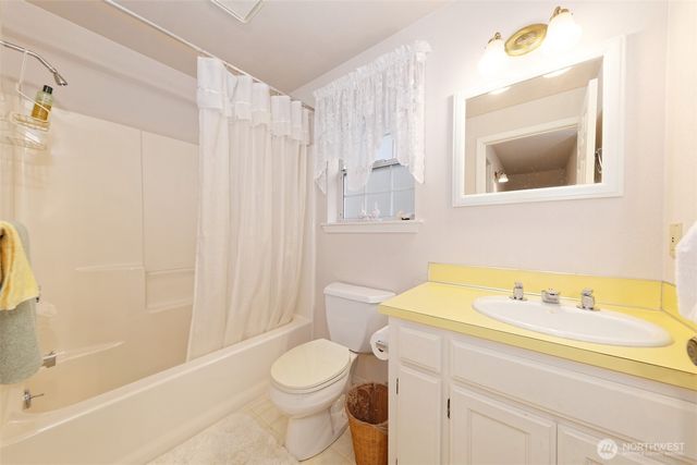 50 N Standstill Drive S, Hoodsport, WA 98548