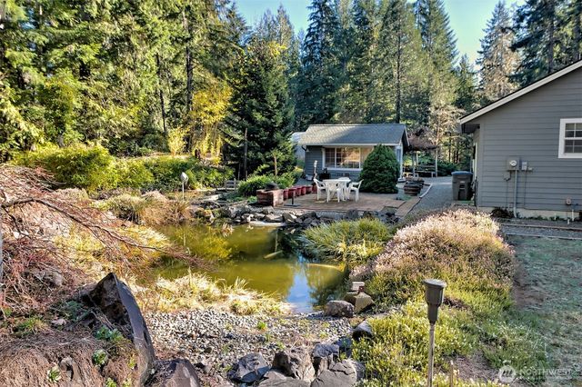 50 N Standstill Drive S, Hoodsport, WA 98548