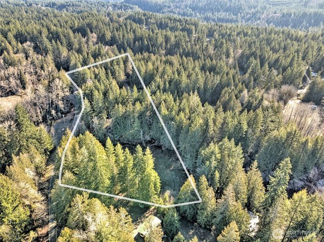 50 N Standstill Drive S, Hoodsport, WA 98548