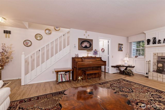 50 N Standstill Drive S, Hoodsport, WA 98548