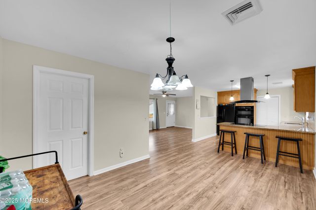 1109 Spar Avenue, Beachwood, NJ 08722