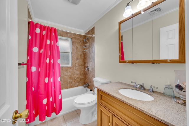 1109 Spar Avenue, Beachwood, NJ 08722