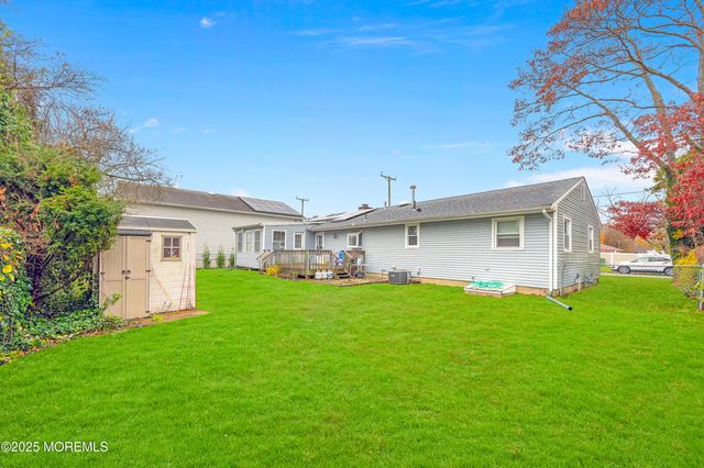 1109 Spar Avenue, Beachwood, NJ 08722