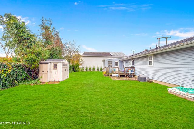 1109 Spar Avenue, Beachwood, NJ 08722