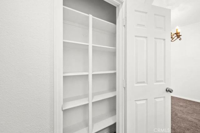 31900 Via Santa Elena, Winchester, CA 92596