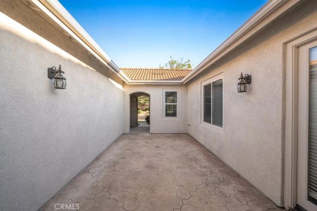 31900 Via Santa Elena, Winchester, CA 92596