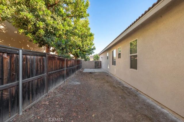 31900 Via Santa Elena, Winchester, CA 92596