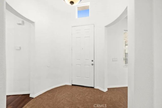 31900 Via Santa Elena, Winchester, CA 92596