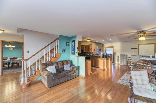 1847 Lakewood Drive, Wilmington, IL 60481