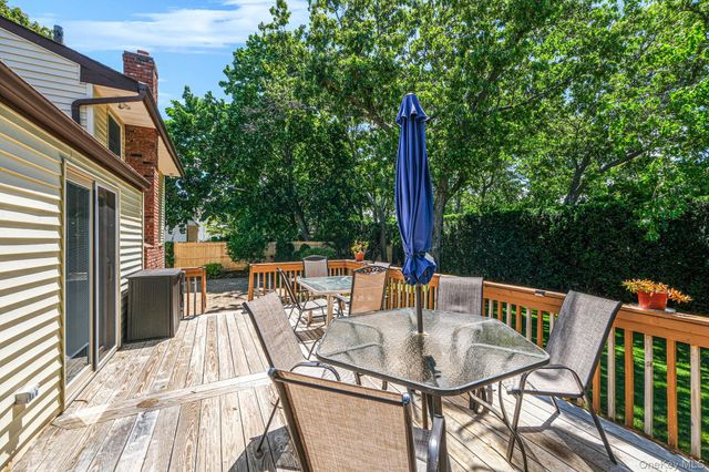 34 Campo Avenue, Selden, NY 11784