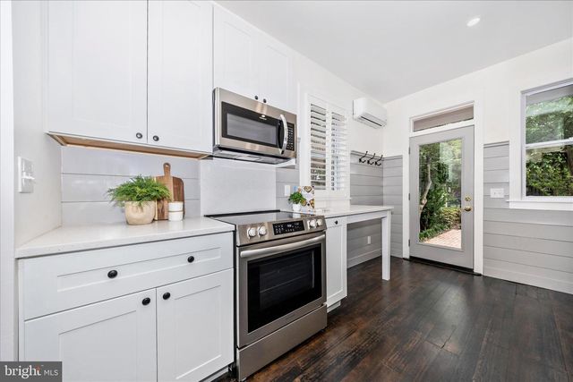 408 W SOUTH ST, Frederick, MD 21701
