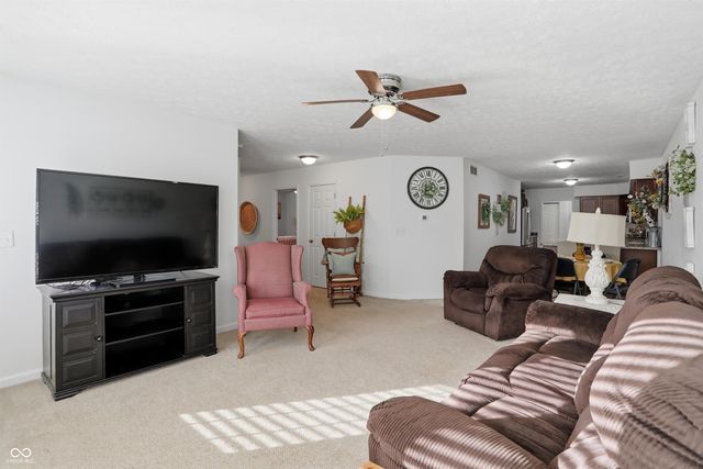 6124 Timber Lake Boulevard, Indianapolis, IN 46237