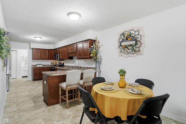 6124 Timber Lake Boulevard, Indianapolis, IN 46237