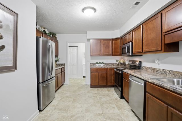 6124 Timber Lake Boulevard, Indianapolis, IN 46237