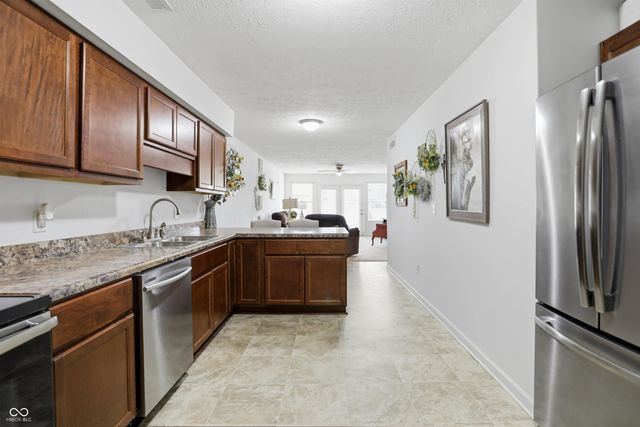 6124 Timber Lake Boulevard, Indianapolis, IN 46237