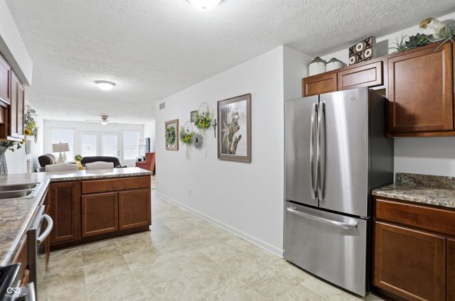 6124 Timber Lake Boulevard, Indianapolis, IN 46237