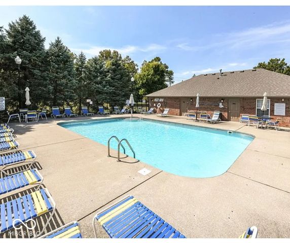 6124 Timber Lake Boulevard, Indianapolis, IN 46237